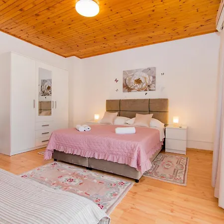 Neve Apartment Vodice